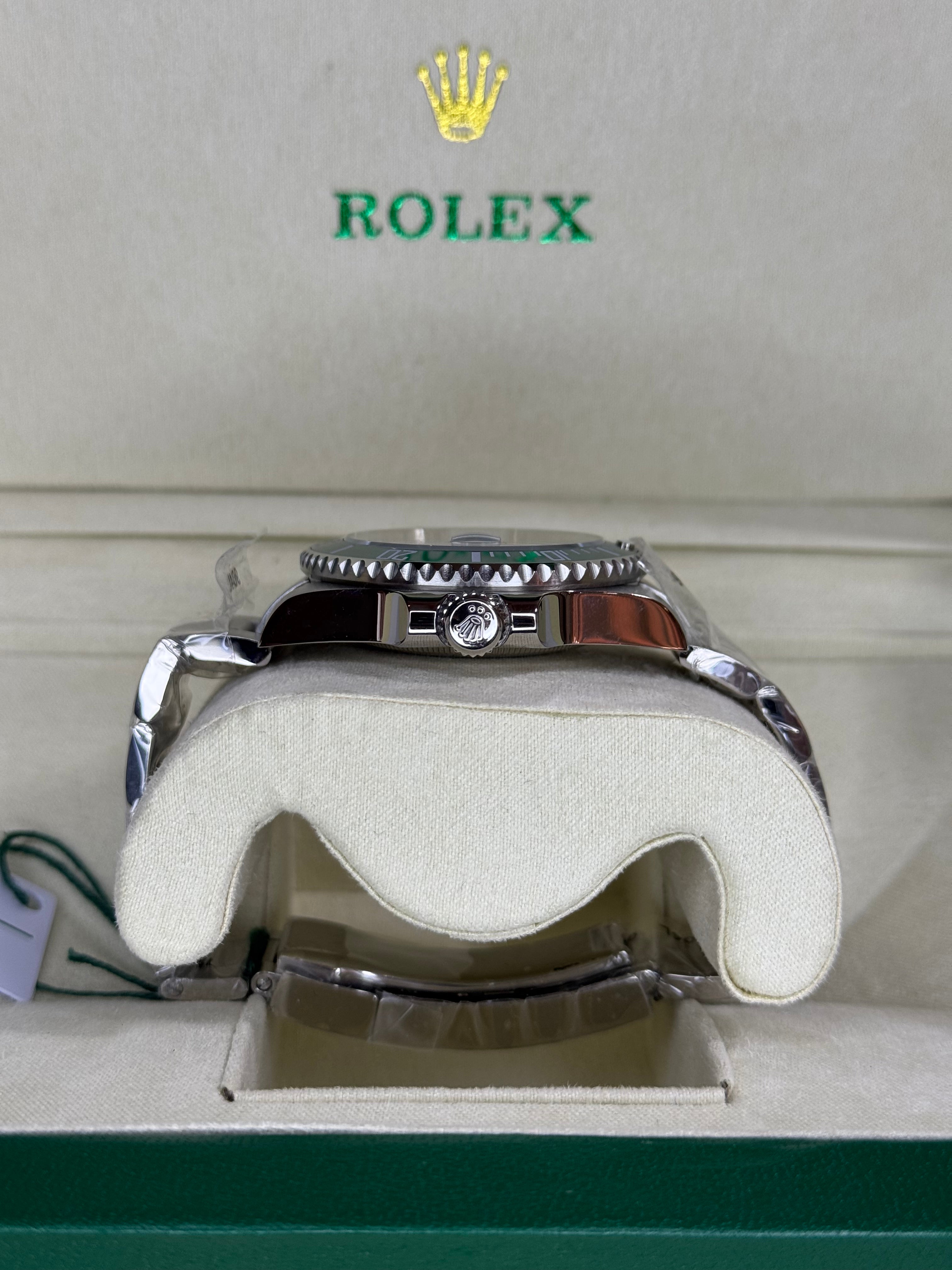RLX submariner HULK